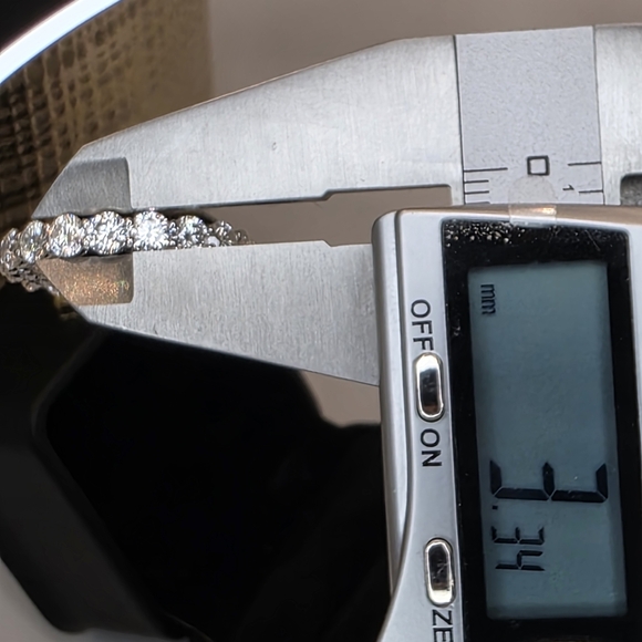 💎 4.5-5 Carat Moissanite Eternity Band – 3.34mm Size 9 - Picture 4 of 4